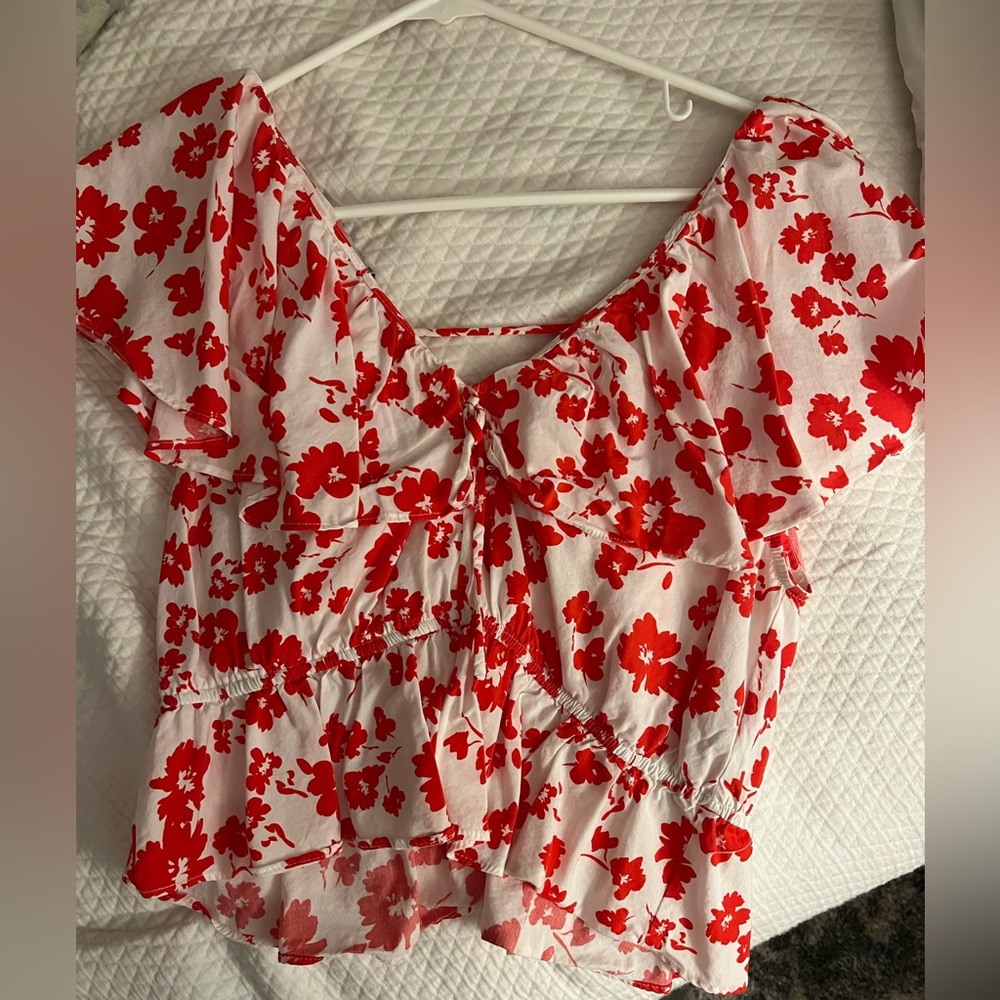Zara top size medium!